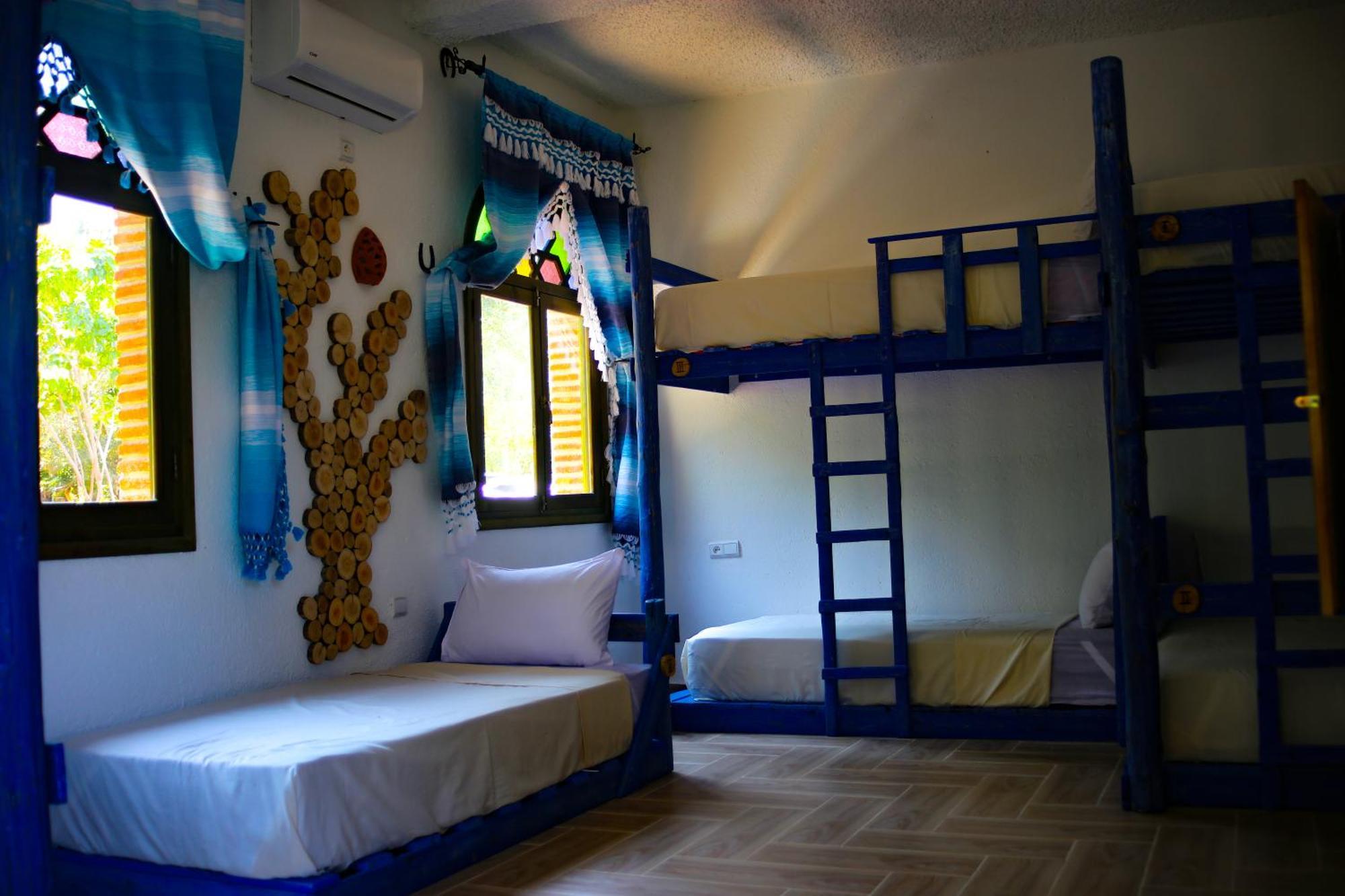 Haven Hills Social Club Hotel Chefchaouen Bagian luar foto
