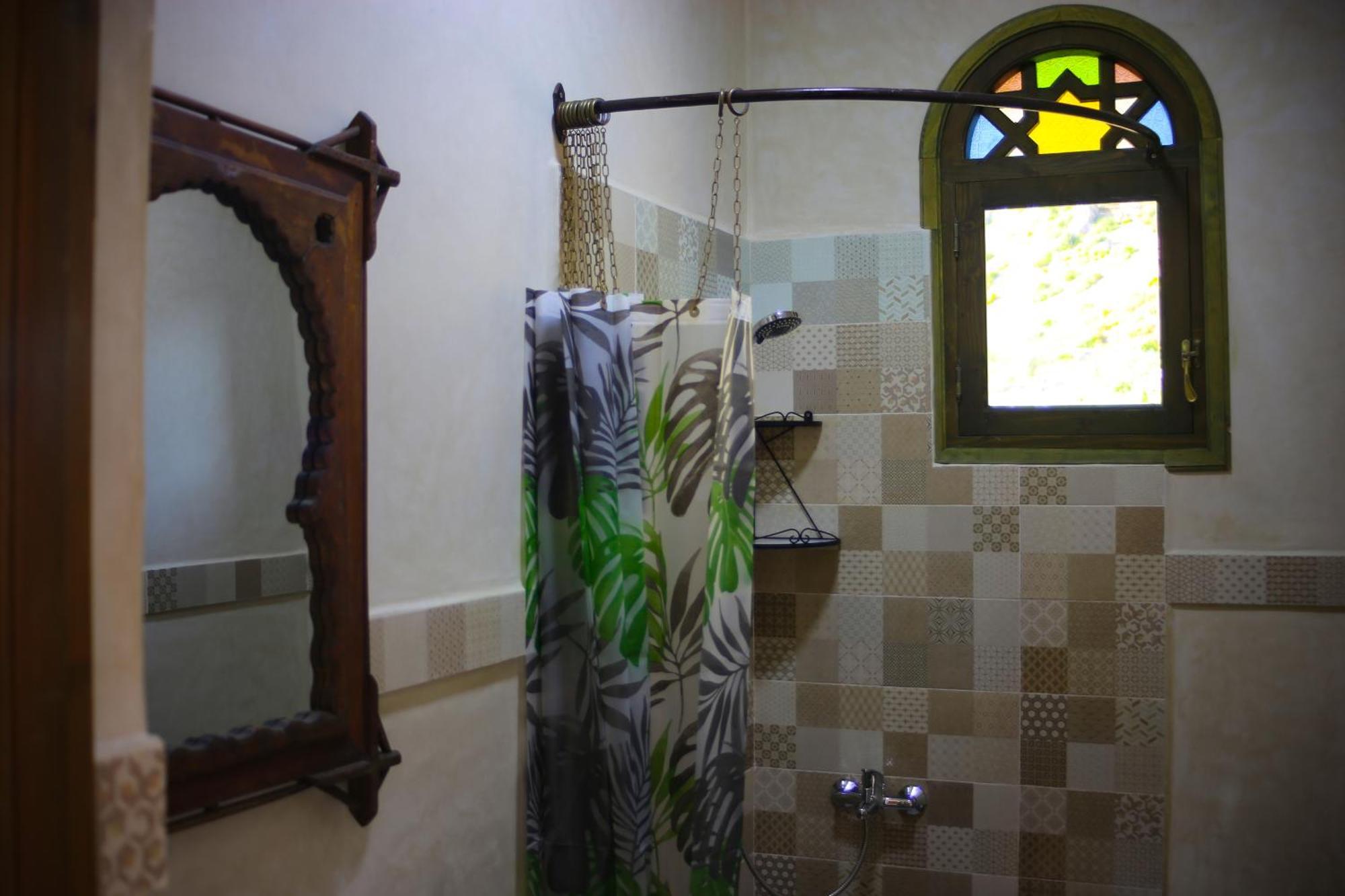 Haven Hills Social Club Hotel Chefchaouen Bagian luar foto